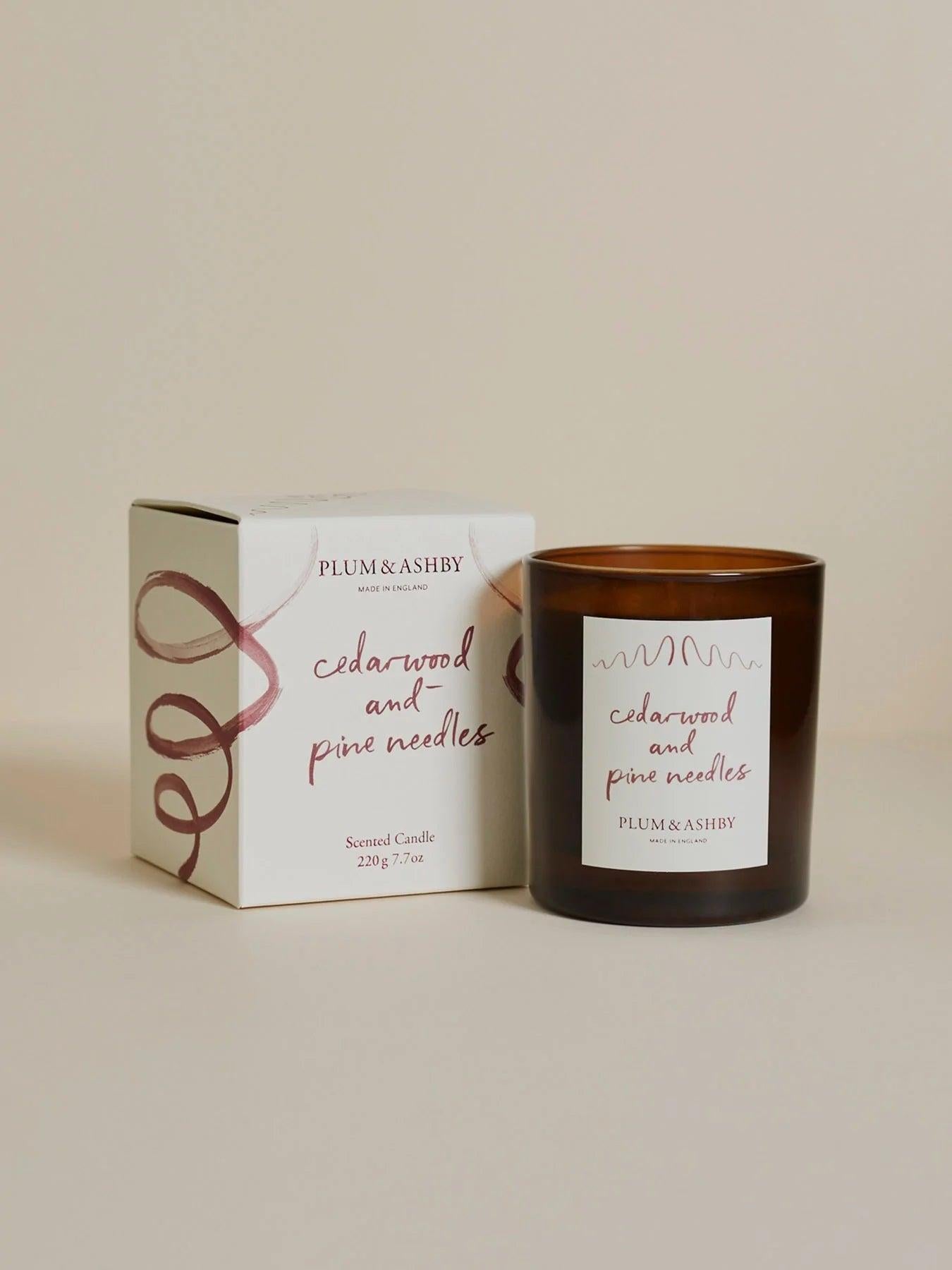 Candle Cedarwood & Pine needles-Acces interiør-Plum & Ashby-Aandahls