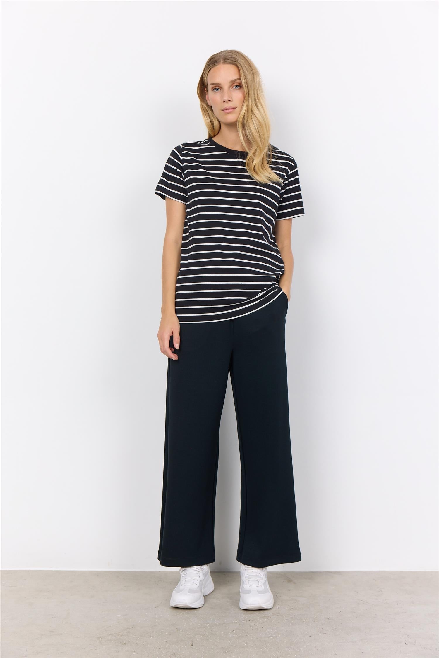 Derby stripe 25-T-shirt-Soya-Aandahls