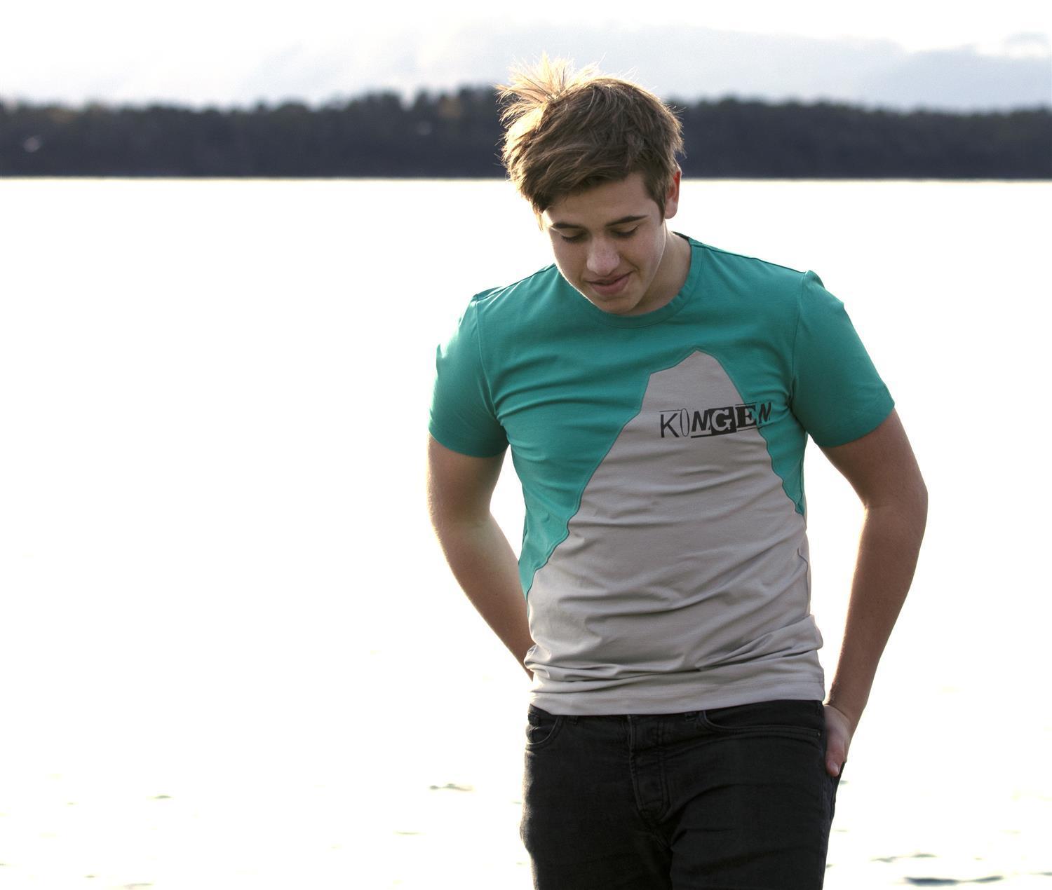 FJELL T-shirt- KONGEN-T-shirt-Trude Nistad-Aandahls