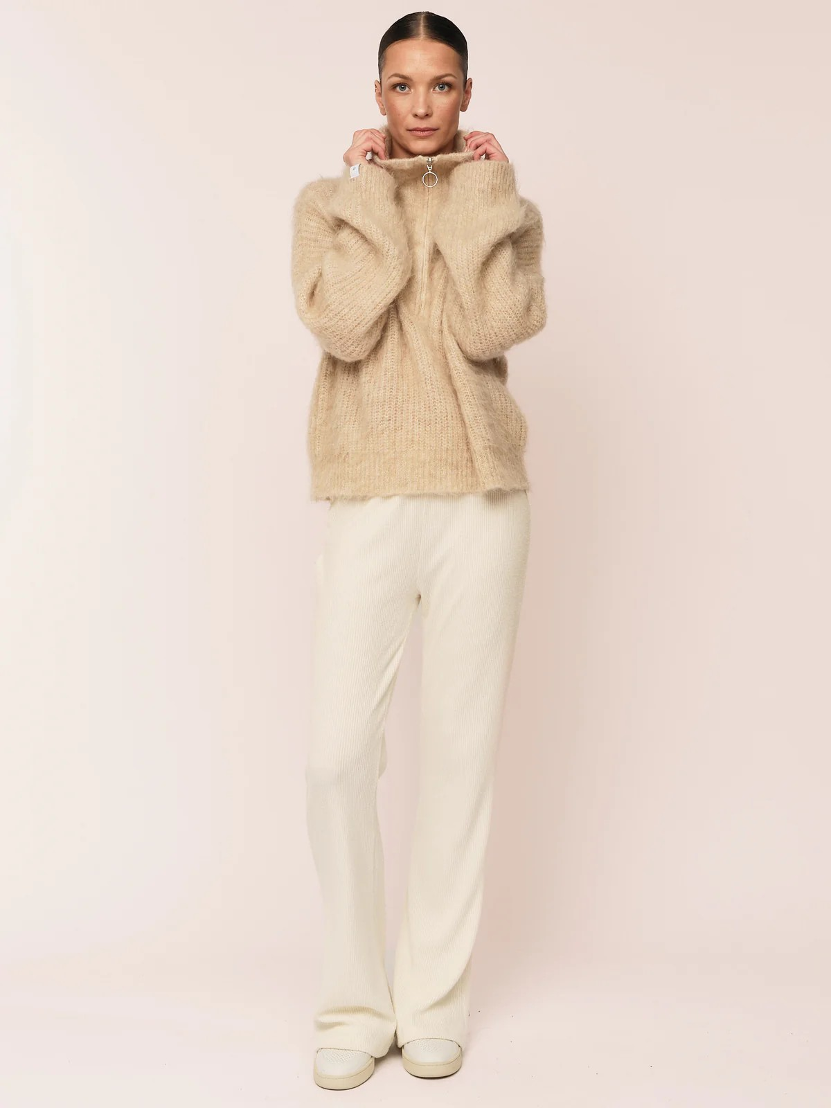 Florie Brushed Zip Knit-Strikk-OnceUntold-Aandahls
