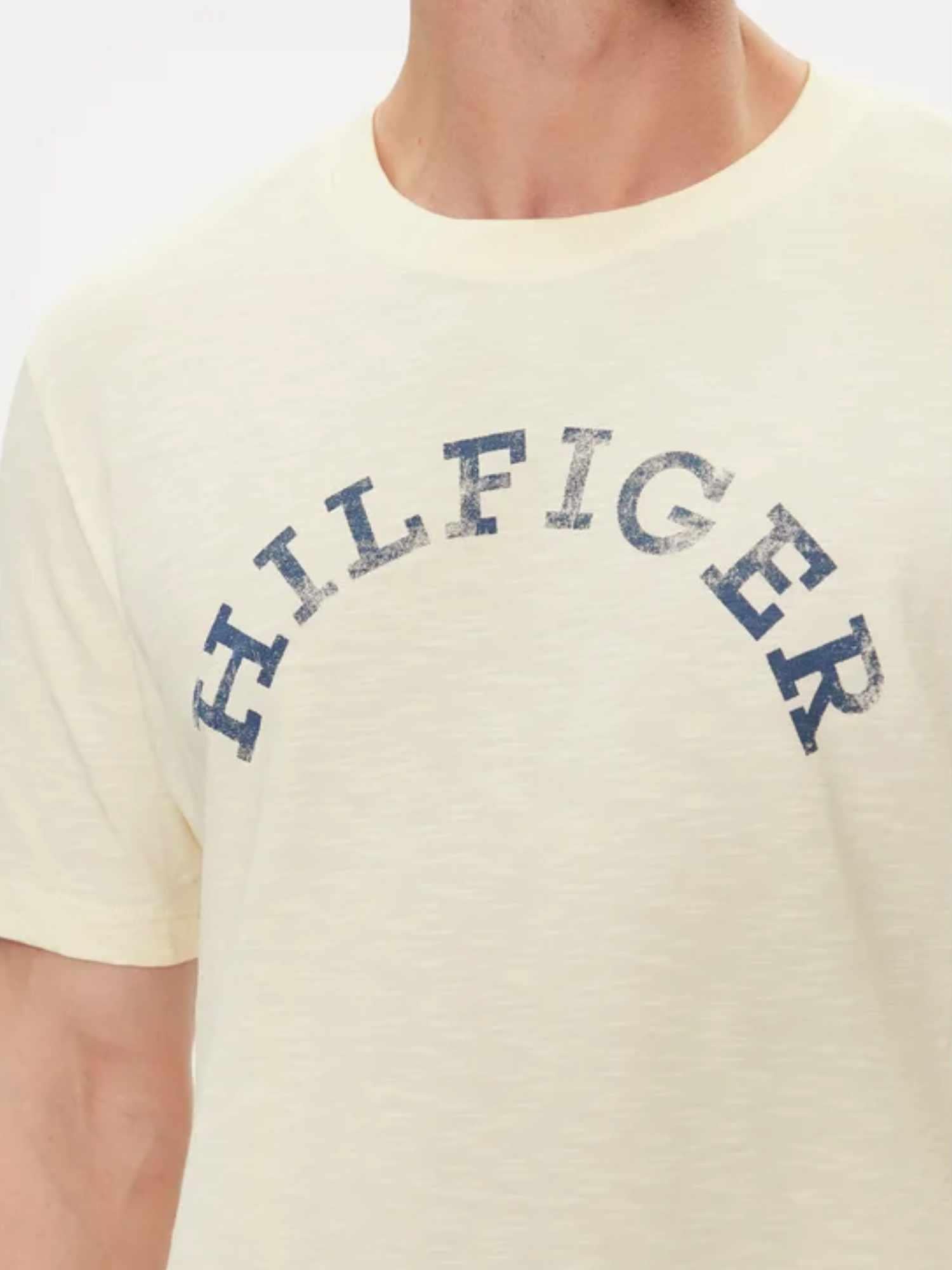 Hilfiger arched tee-T-shirt-Tommy Hilfiger-Aandahls