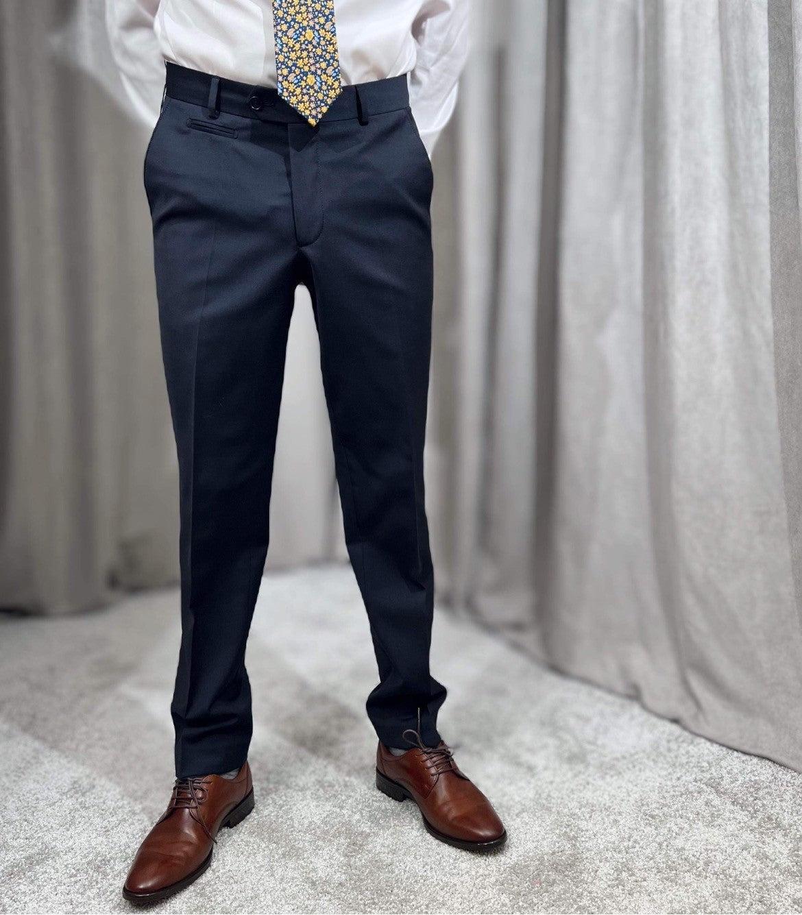 Jonas Bukse 23-Dress-Frislid-Aandahls