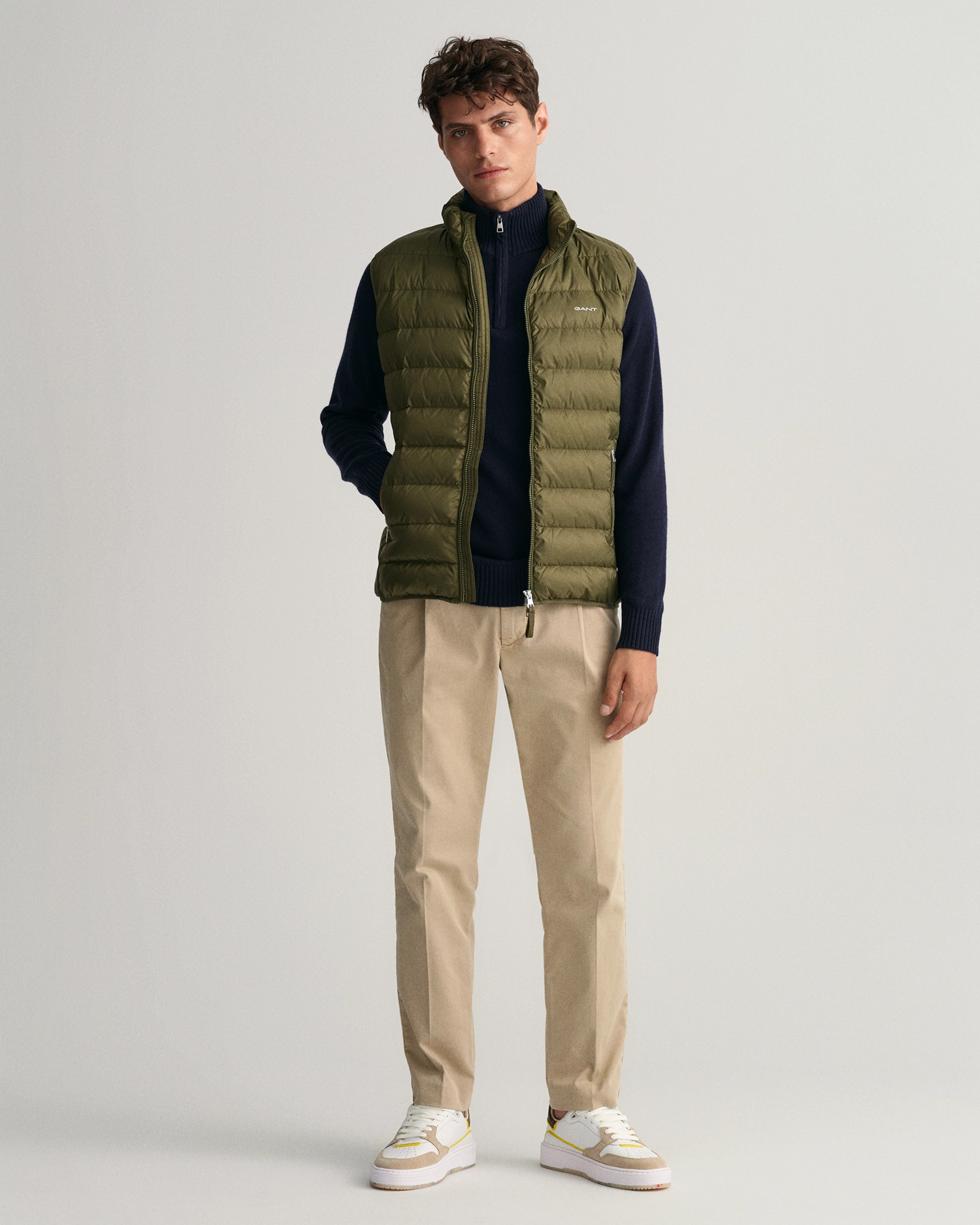 LIGHT DOWN GILET-Ytterjakker-Gant-Aandahls