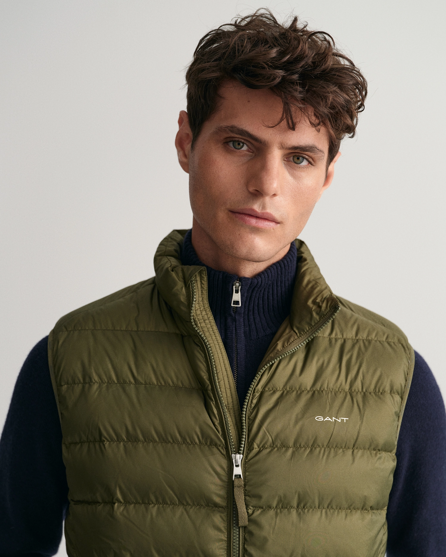 LIGHT DOWN GILET-Ytterjakker-Gant-Aandahls