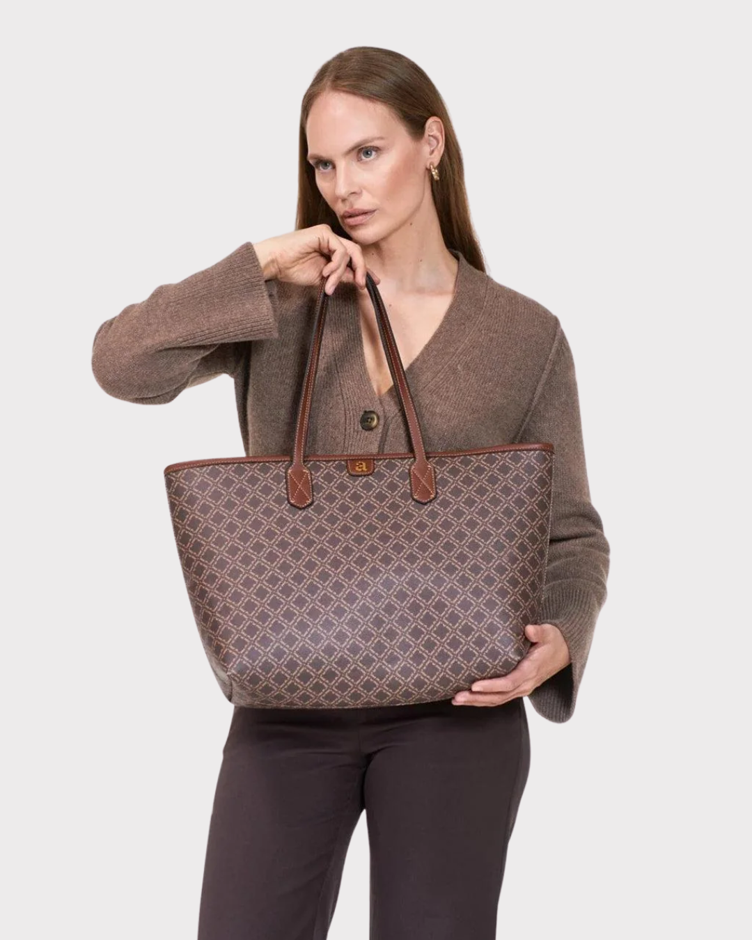 Multimate Monogram Tote-Veske-Arnie Says-Aandahls
