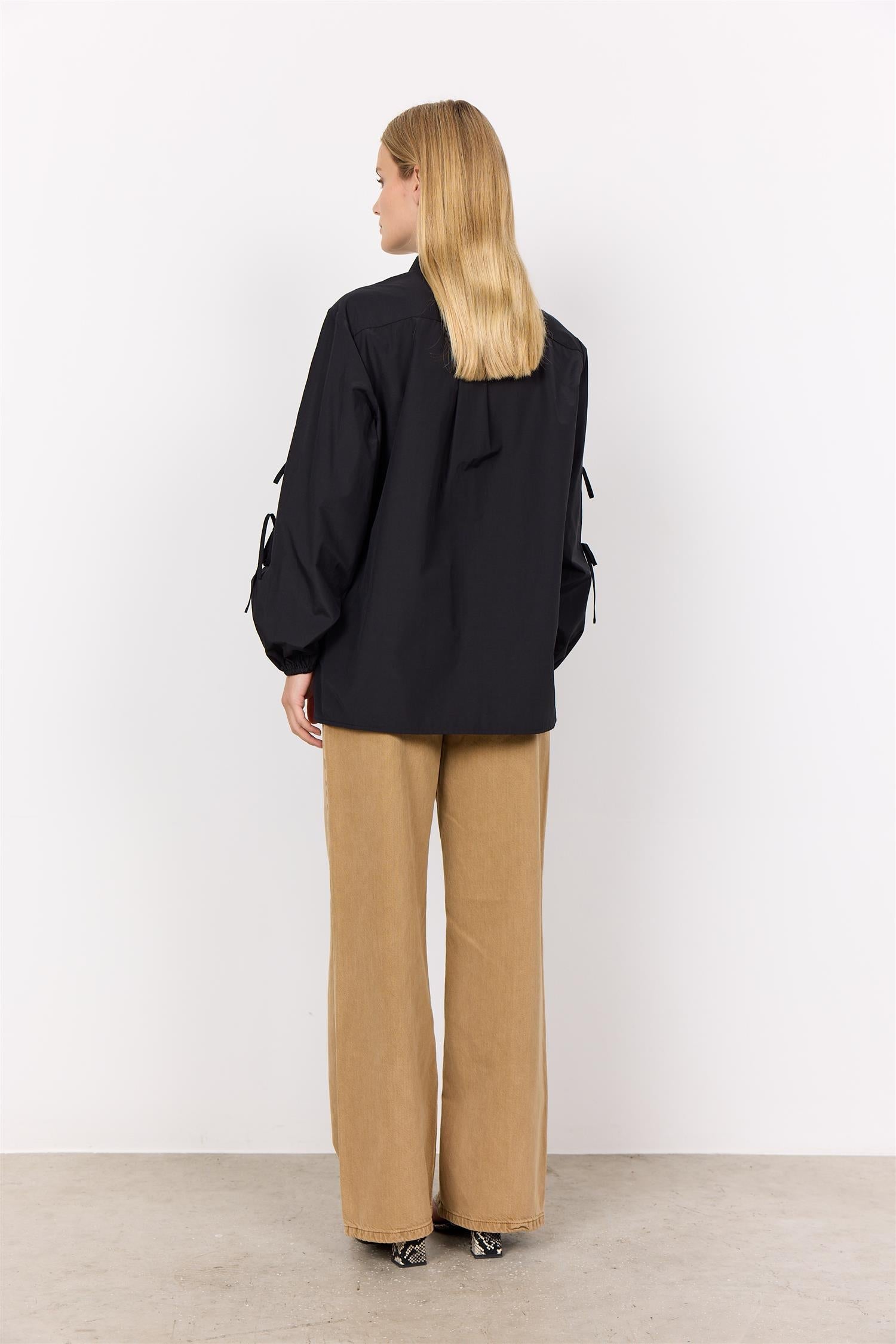 Netti 83-Bluser-Soya-Aandahls