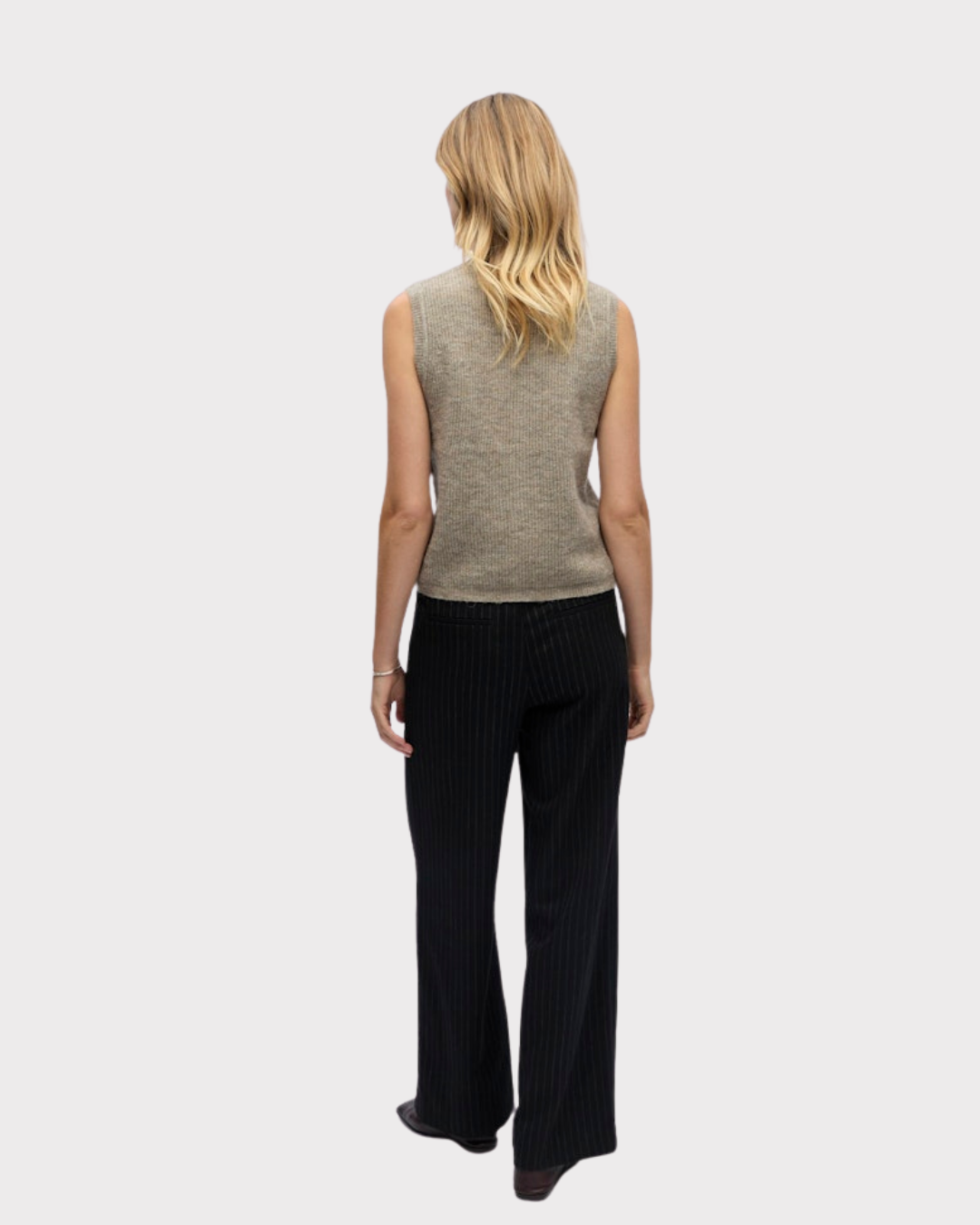 Objdiana Re V-Neck Knit Vest Noos-Genser-OBJECT-Aandahls