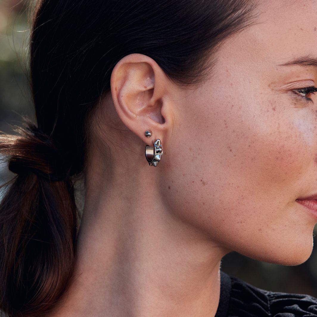 Peak Creole earrings small-Tilbehør-Edblad-Aandahls