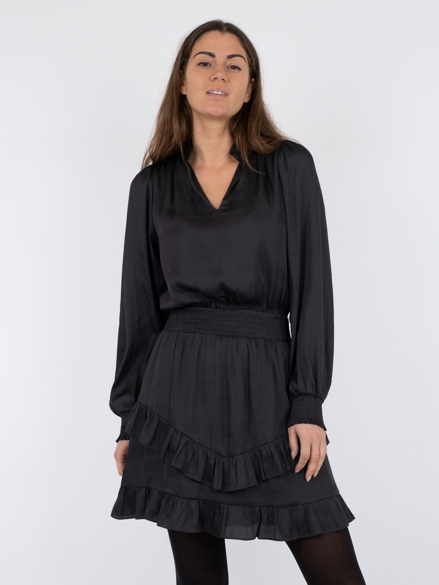 Porto Satin Dress-Kjole-Neo Noir-Aandahls