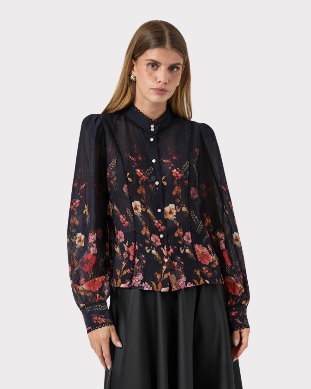 Romantica Ls Shirt - Show-Overdel-YAS-Aandahls