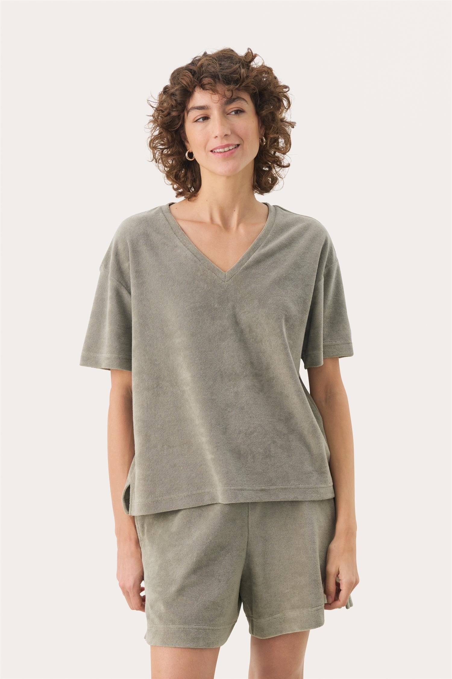 RyliePW TS-T-shirt-Part Two-Aandahls