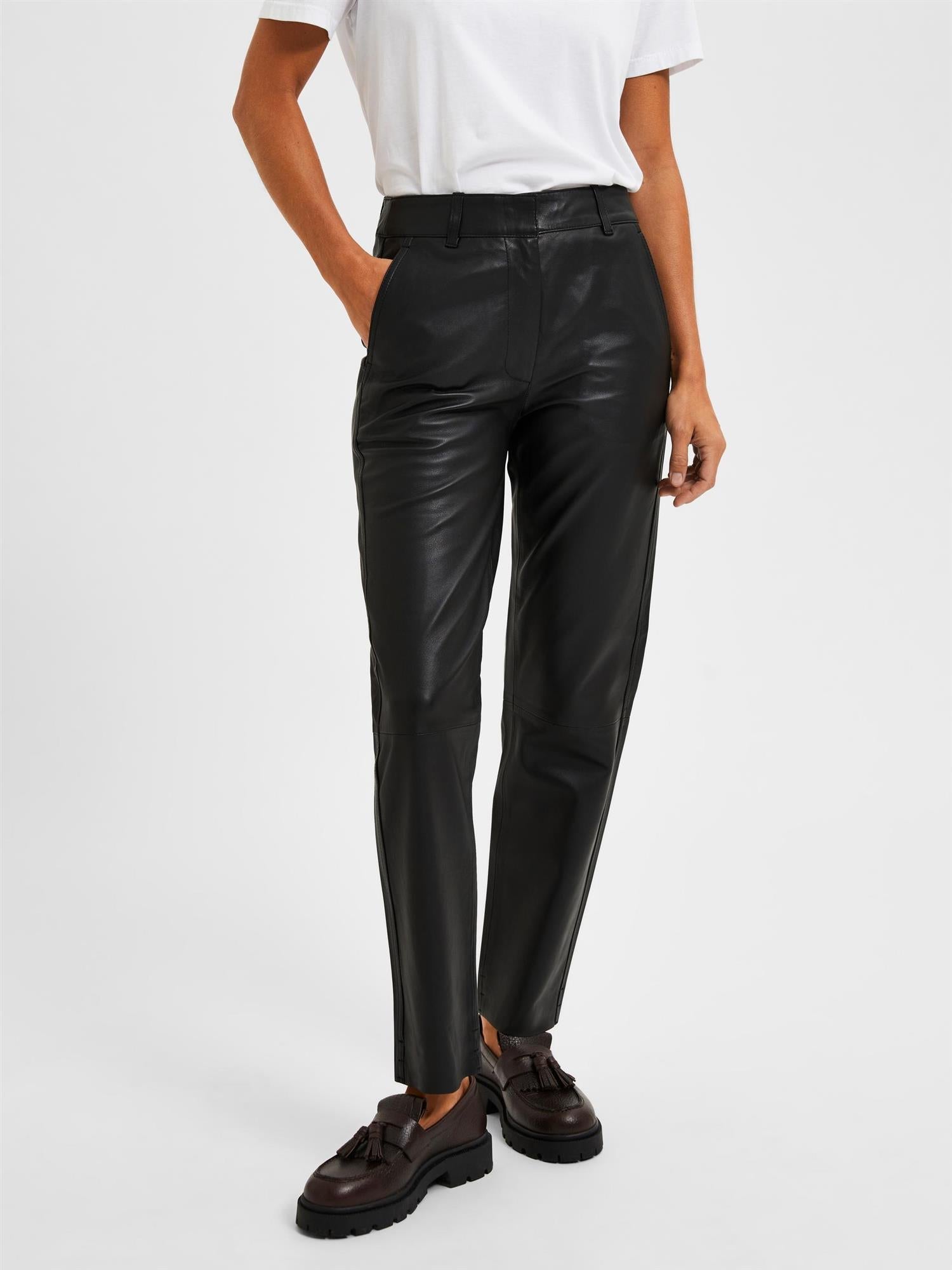 SLFMARIE MW LEATHER PANTS B NOOS-Bukser-Selected Femme-Aandahls