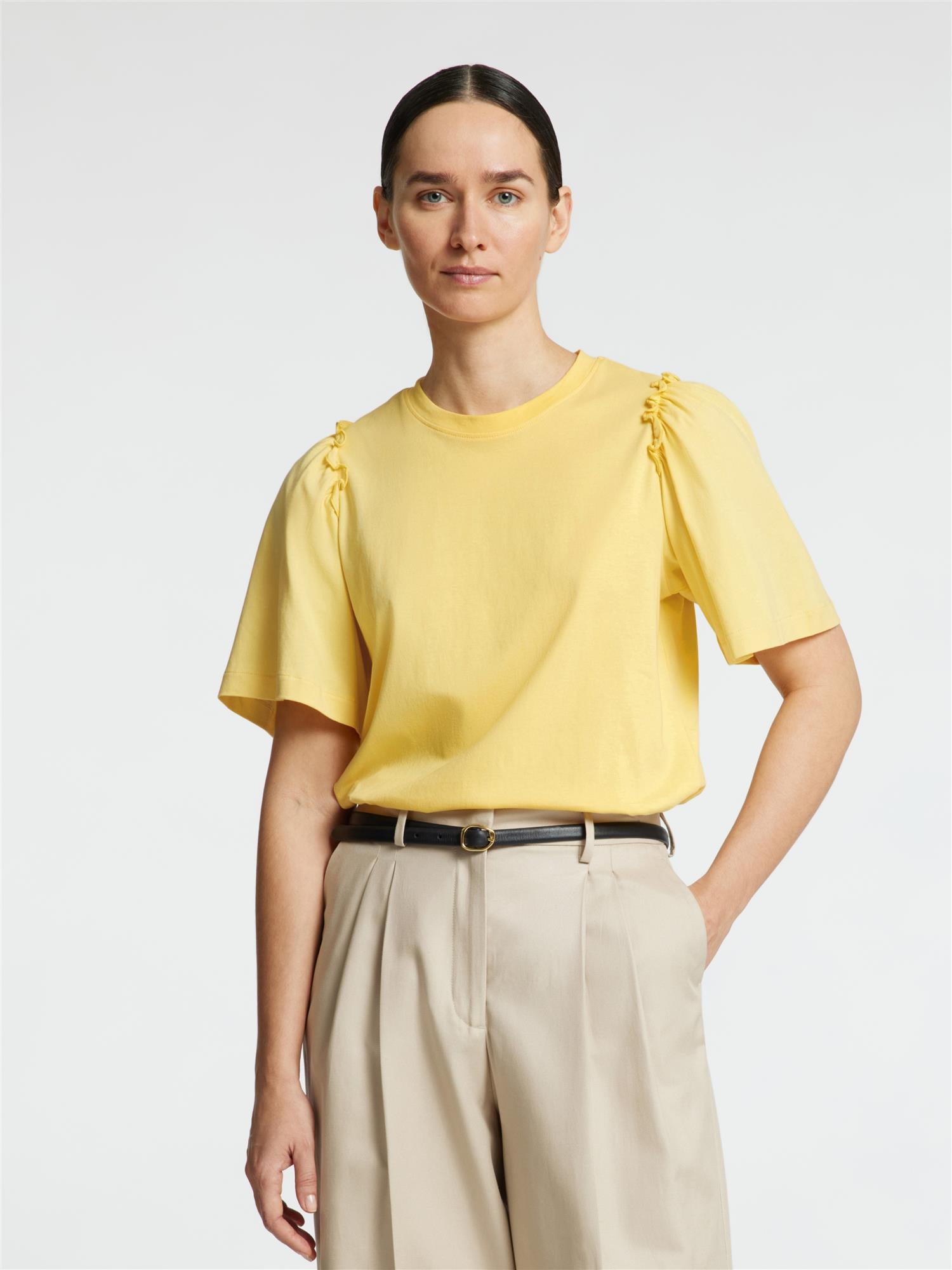 SLFPenlope 2/4 RUFFLE TEE NOOS-T-shirt-Selected Femme-Aandahls