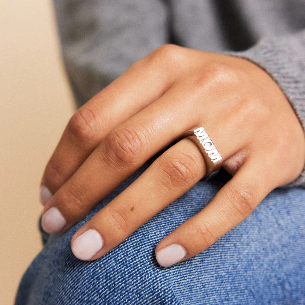 Signet Ring MOM-Tilbehør-Edblad-Aandahls