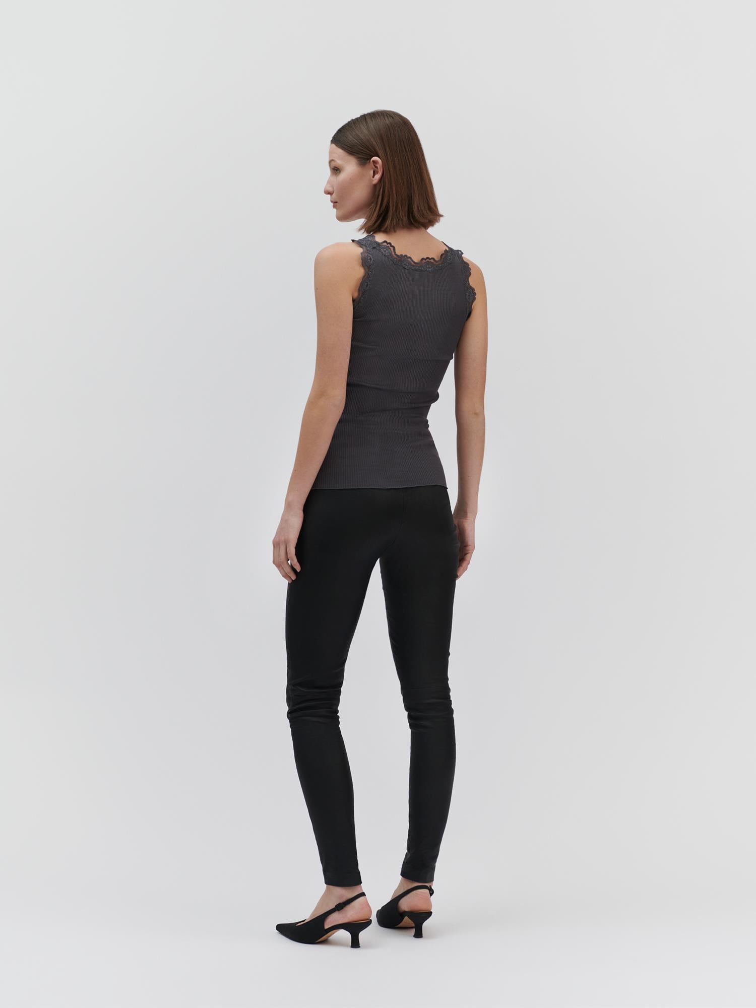 Silk top w/lace-Singlet-Rosemunde-Aandahls