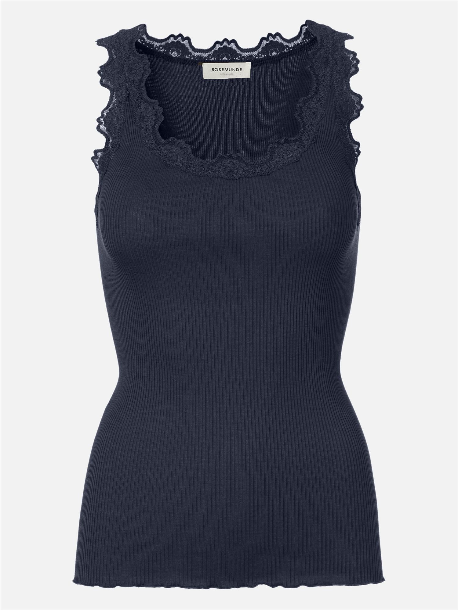Silk top w/lace-Singlet-Rosemunde-Aandahls