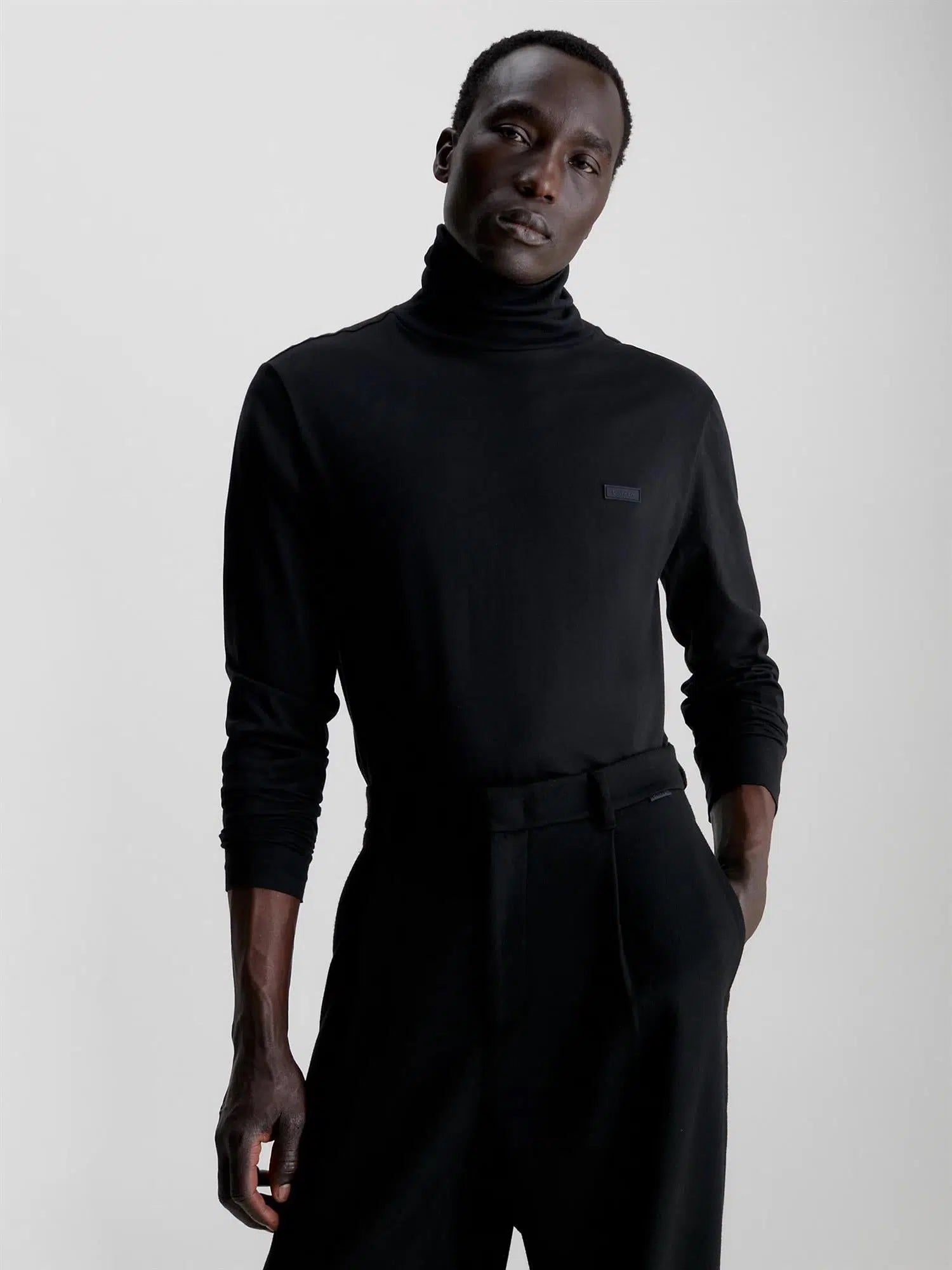 Smooth cotton roll neck-Genser-Calvin Klein-Aandahls