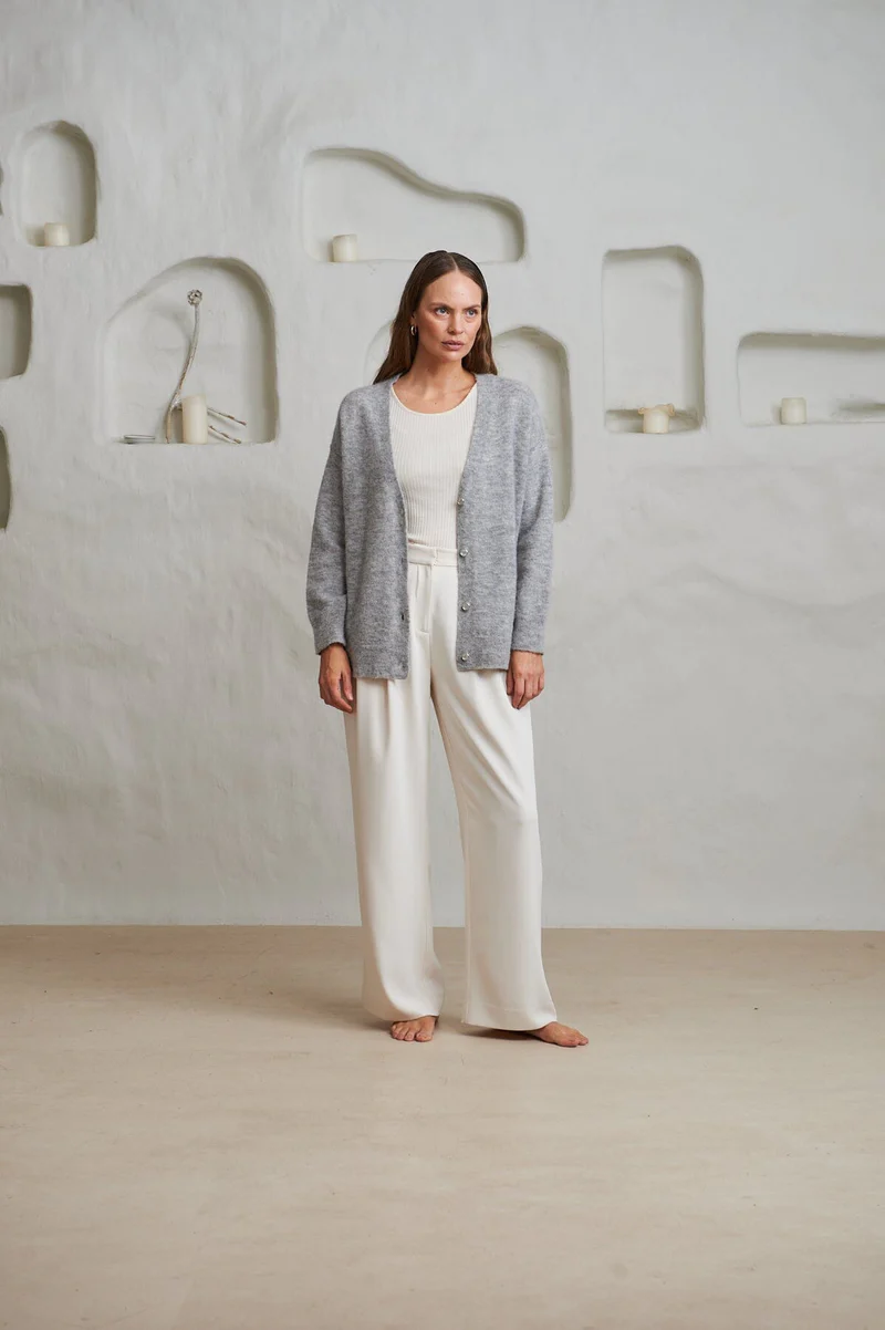 Vallis Cardigan-Cardigan-Arnie Says-Aandahls