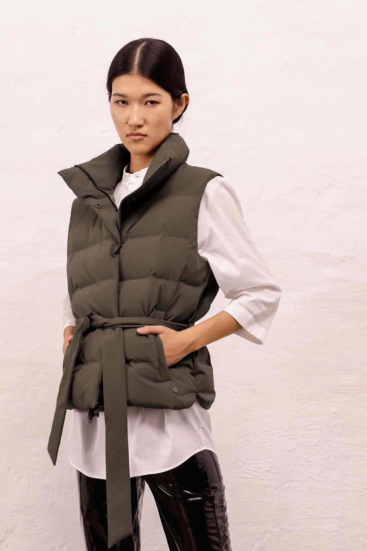 Vesty-Vest-Scandinavian edition-Aandahls