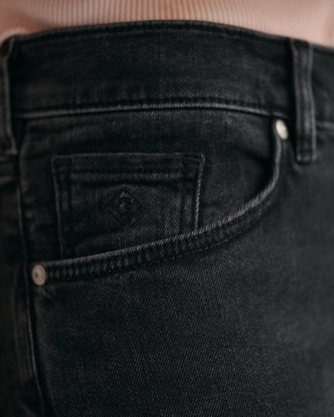 D1. GANT SKINNY JEANS-Jeans-Gant-Aandahls