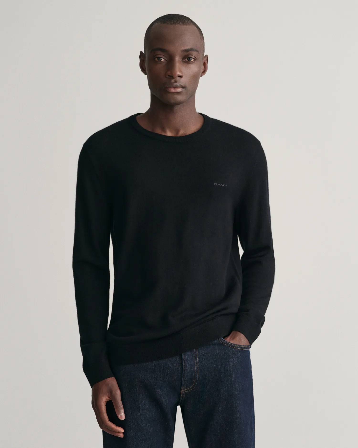 Extrafine merino wool c-neck