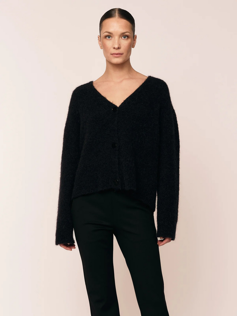 Astrid v-neck cardigan-Cardigan-OnceUntold-Aandahls