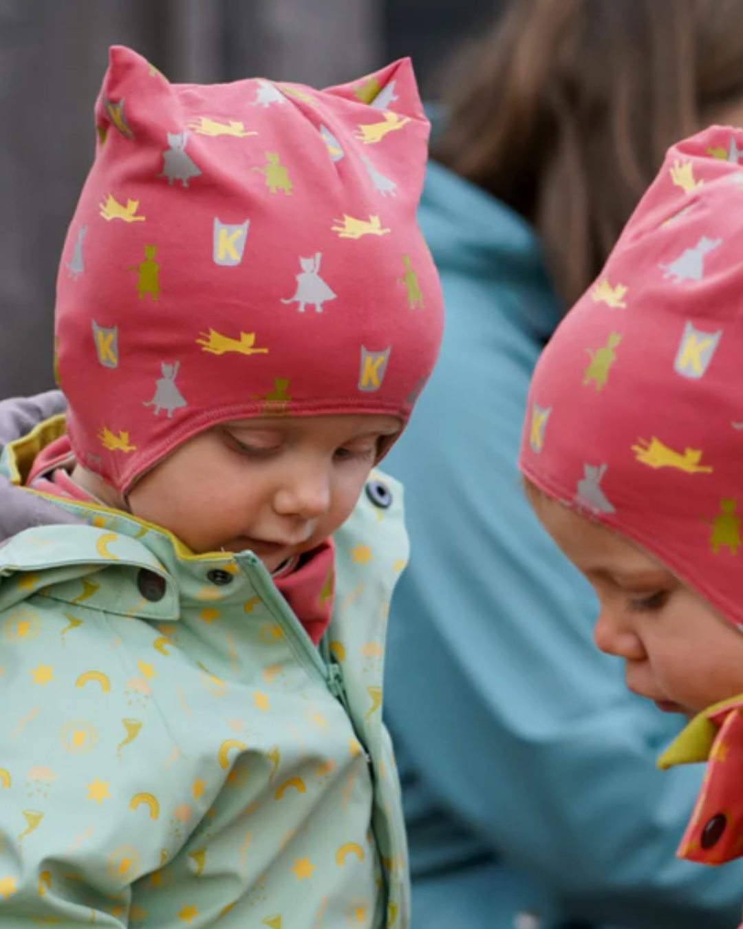 Babylue Vendbar-Hodeplagg-Kattnakken-Aandahls