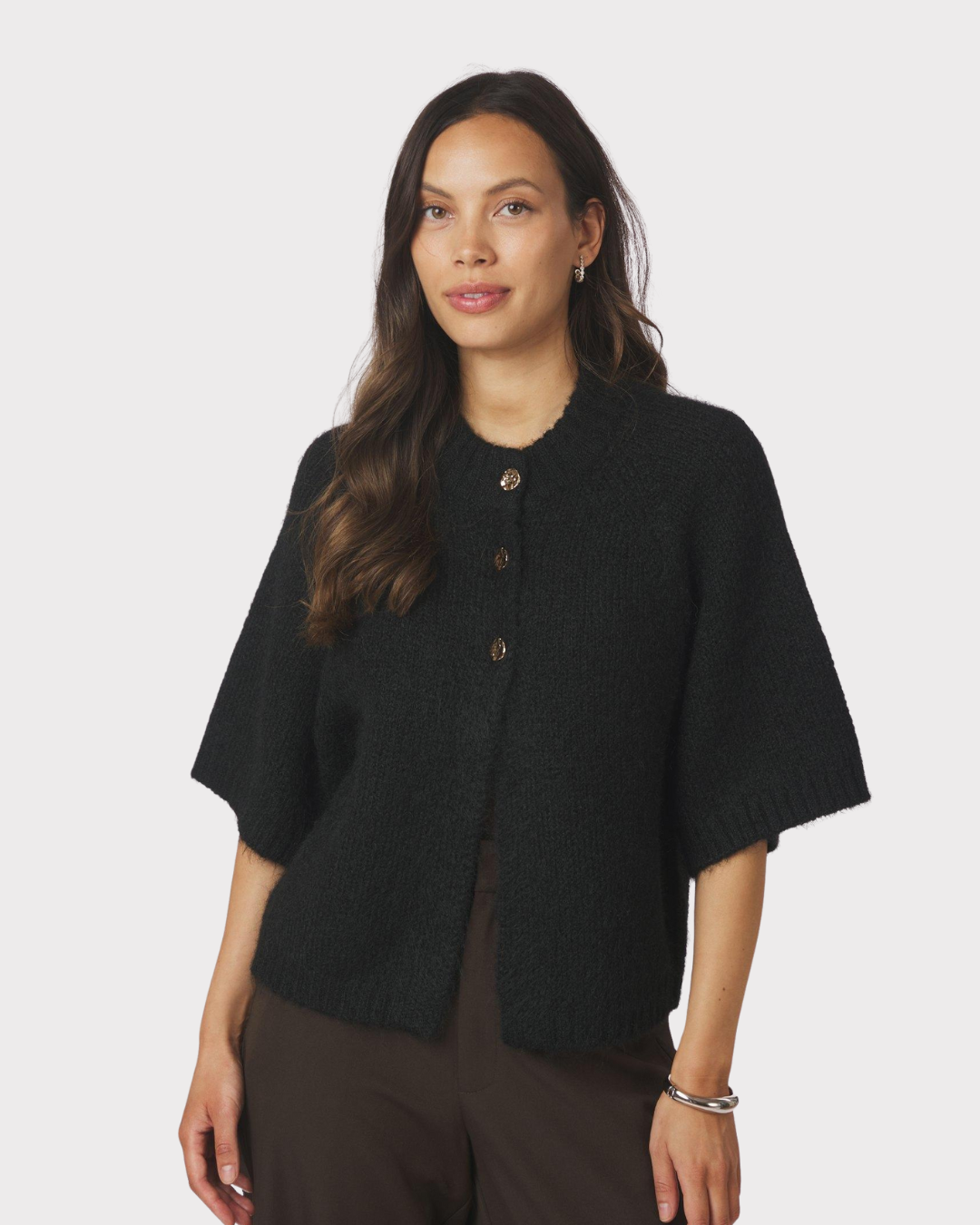 Benuta Fluffy Cardigan-Overdel-Neo Noir-Aandahls