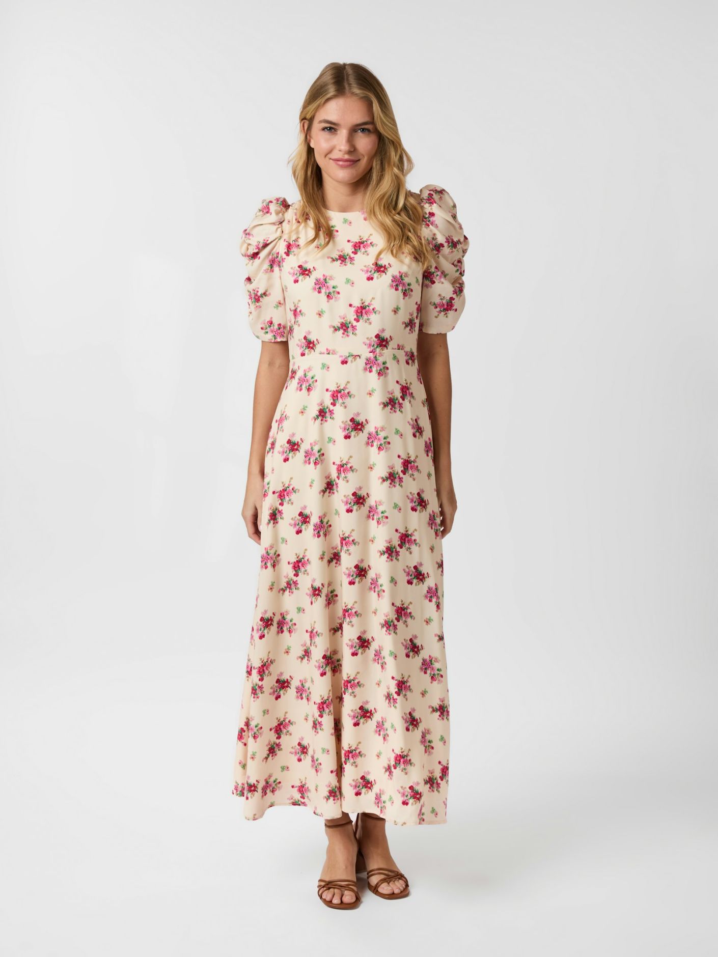 Benuti Amazing Rose Dress-Kjole-Neo Noir-Aandahls
