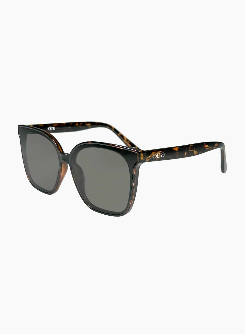 Betty-Accessories-Otra Eyewear-Aandahls