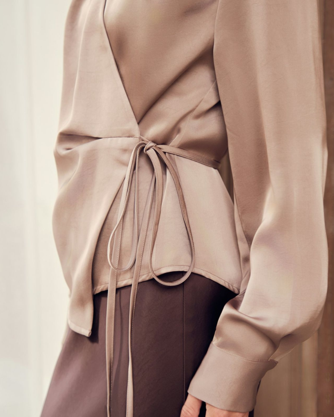 Caprina Heavy Sateen Blouse-Overdel-Neo Noir-Aandahls