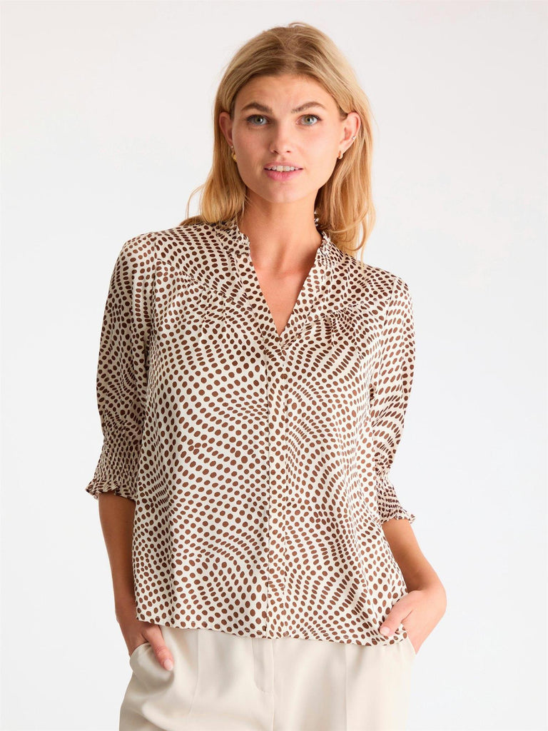 Diana variant dot blouse-Bluser-Neo Noir-Aandahls