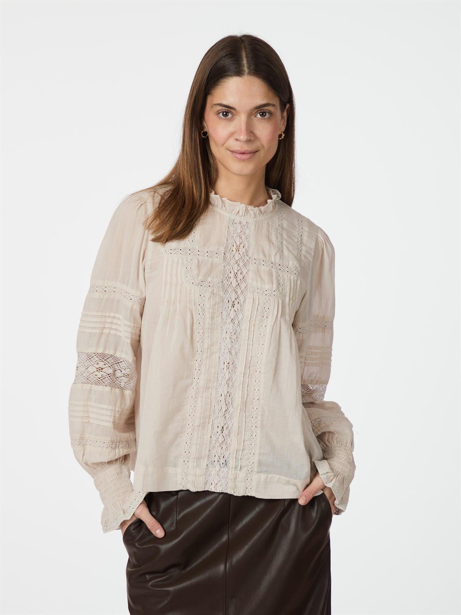 Ebba voile blouse-Bluser-Neo Noir-Aandahls