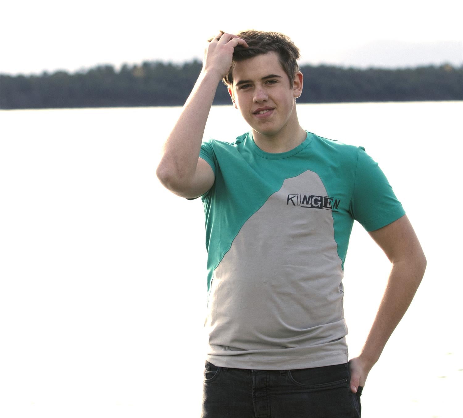 FJELL T-shirt- KONGEN-T-shirt-Trude Nistad-Aandahls