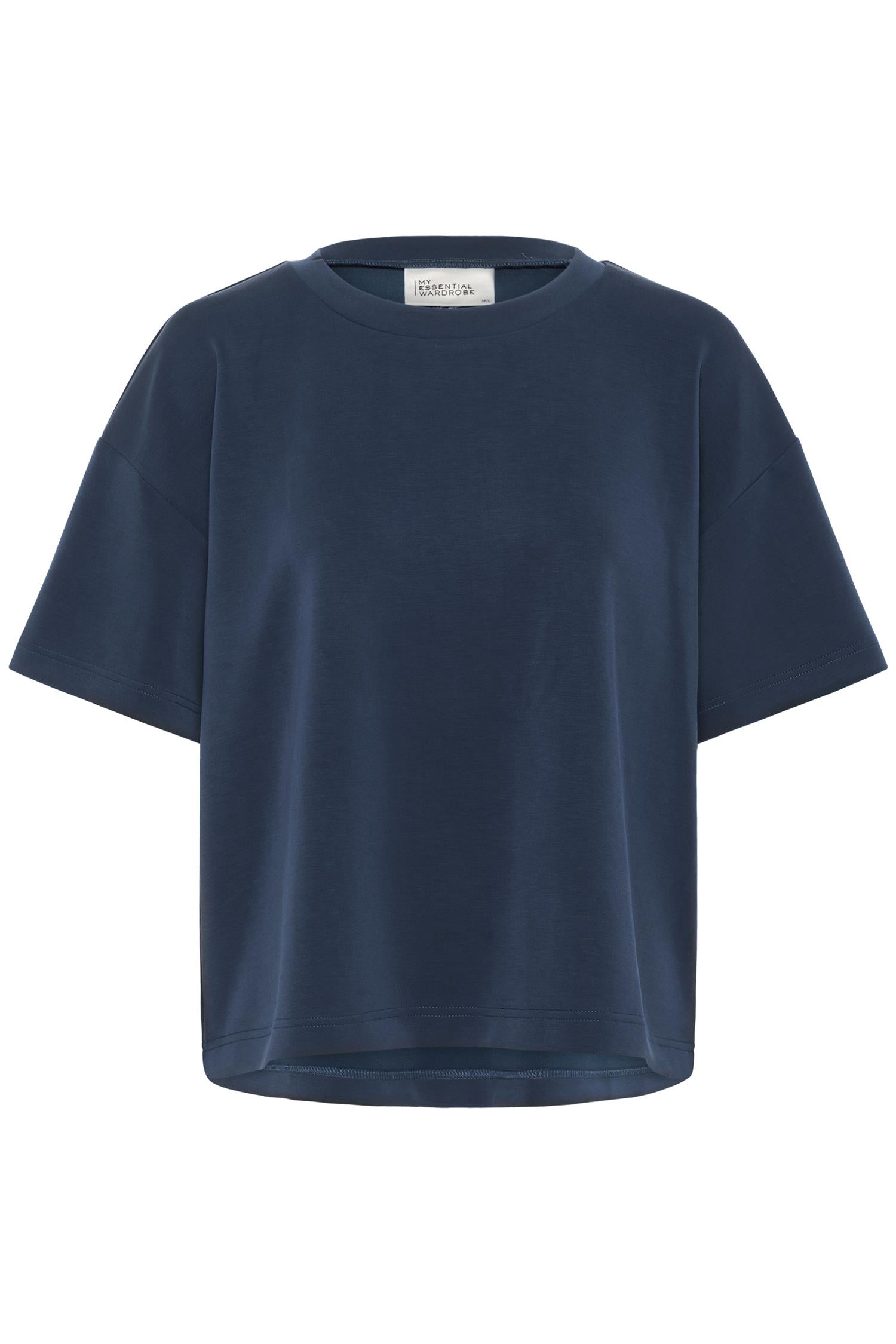 Hellemw Emb Boxy Tee-T-shirt-My Essential Wardrobe-Aandahls