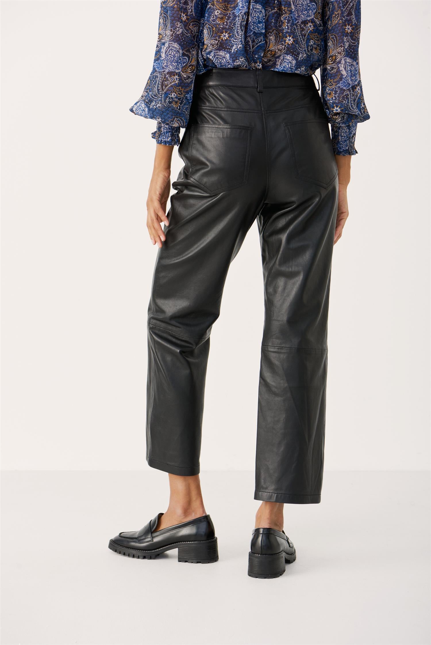 Jada-Bukse-Part Two-Aandahls