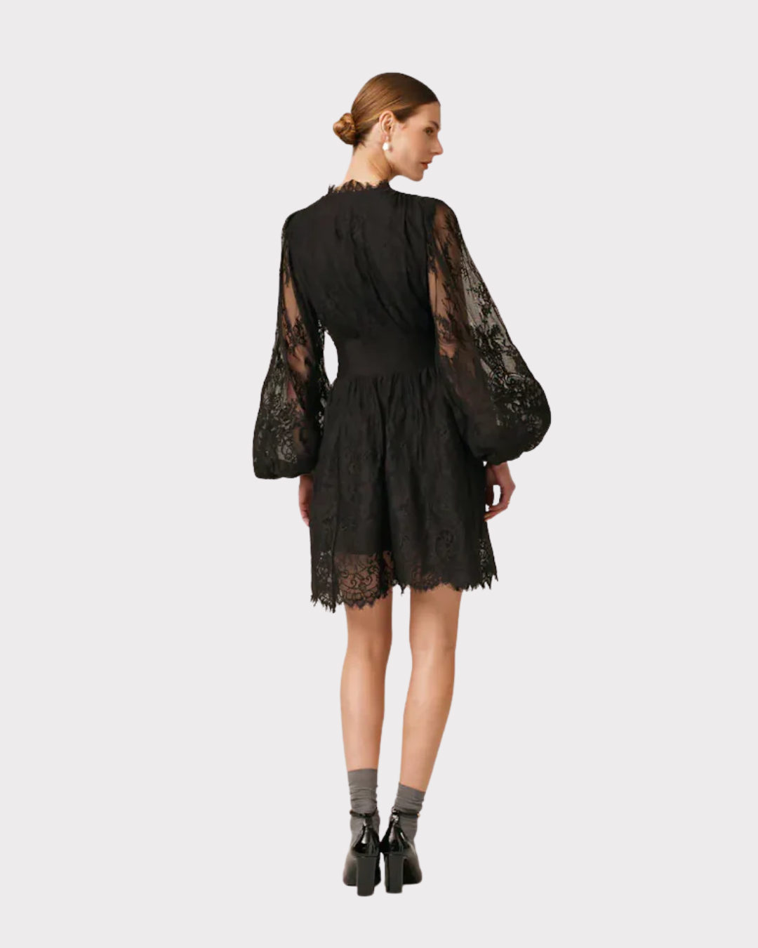 Lace V-Neck Dress-Kjole-ByTimo-Aandahls