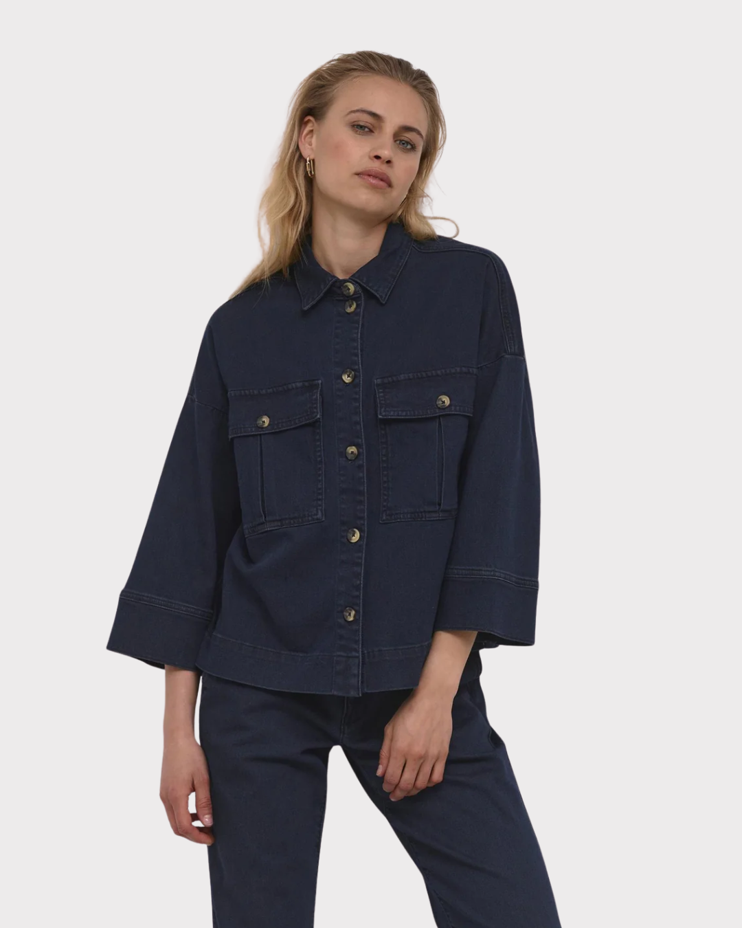 Laramw Short Shirt 115-Overdel-My Essential Wardrobe-Aandahls