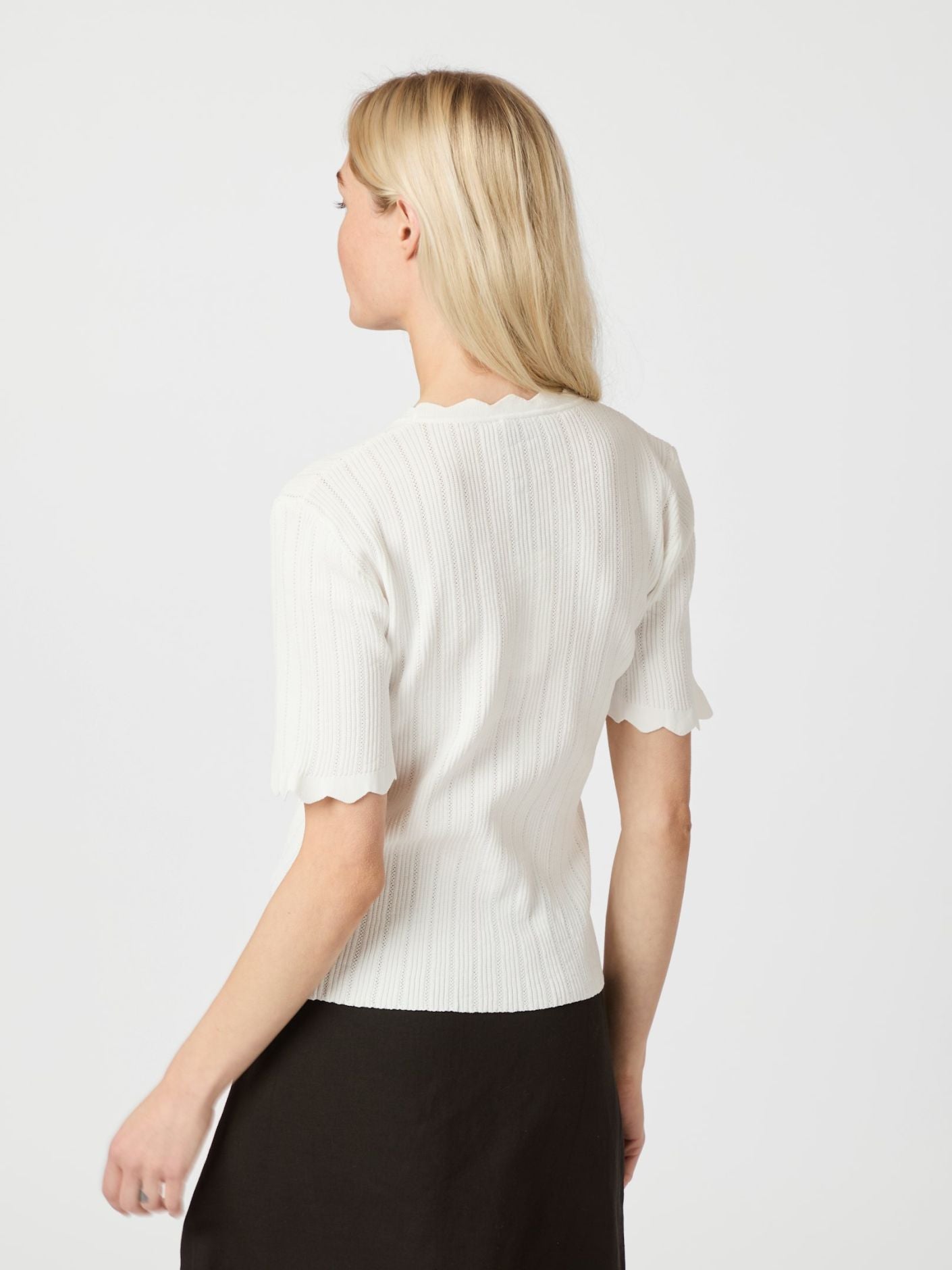 Larifa Stitch Knit Tee-Overdel-Neo Noir-Aandahls