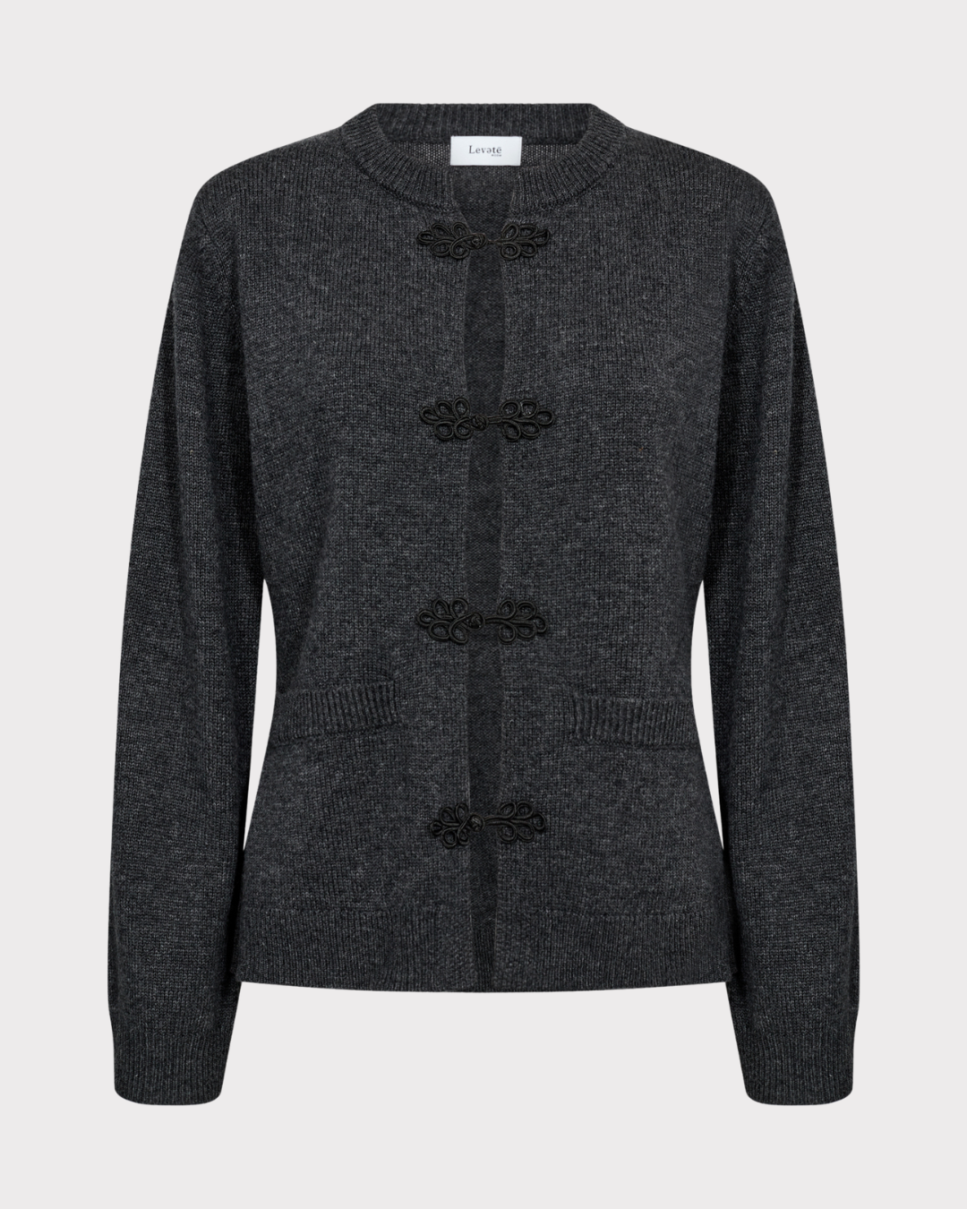 Lr-Ossy 2-CARDIGAN-Levete Room-Aandahls