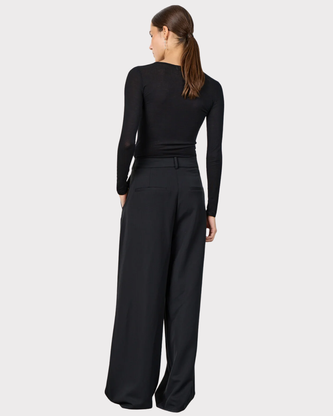 Lr-Peeta 2-Bukse-Levete Room-Aandahls