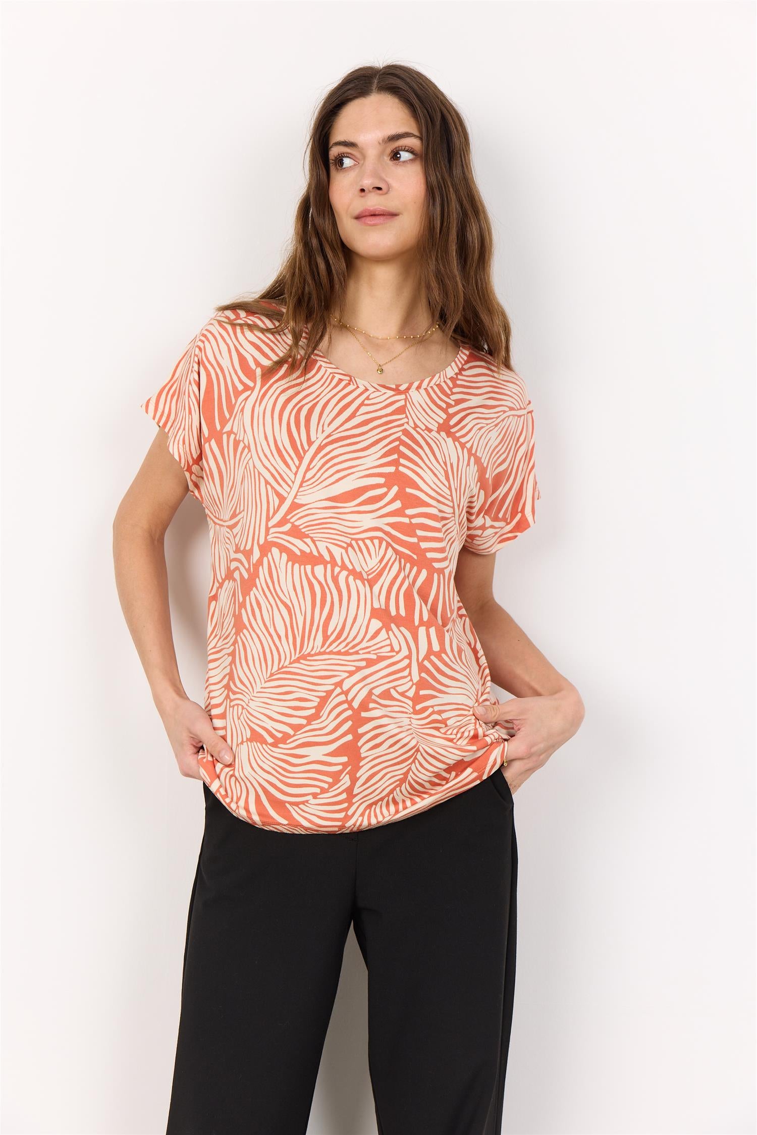 Marica 330-T-shirt-Soya-Aandahls