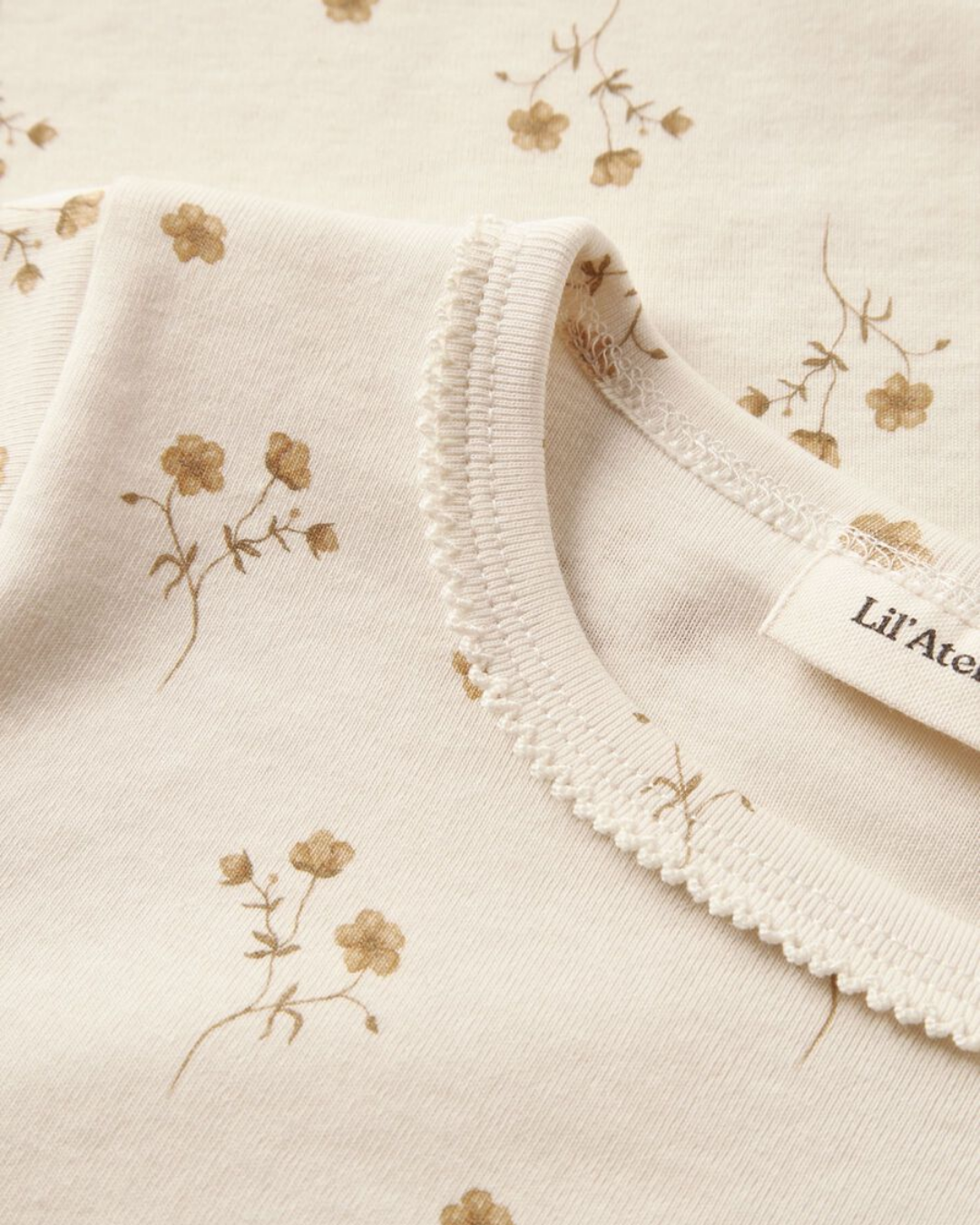 Nmflayo Sig Ls Slim Top Lil-Genser-Lil-Atelier-Aandahls