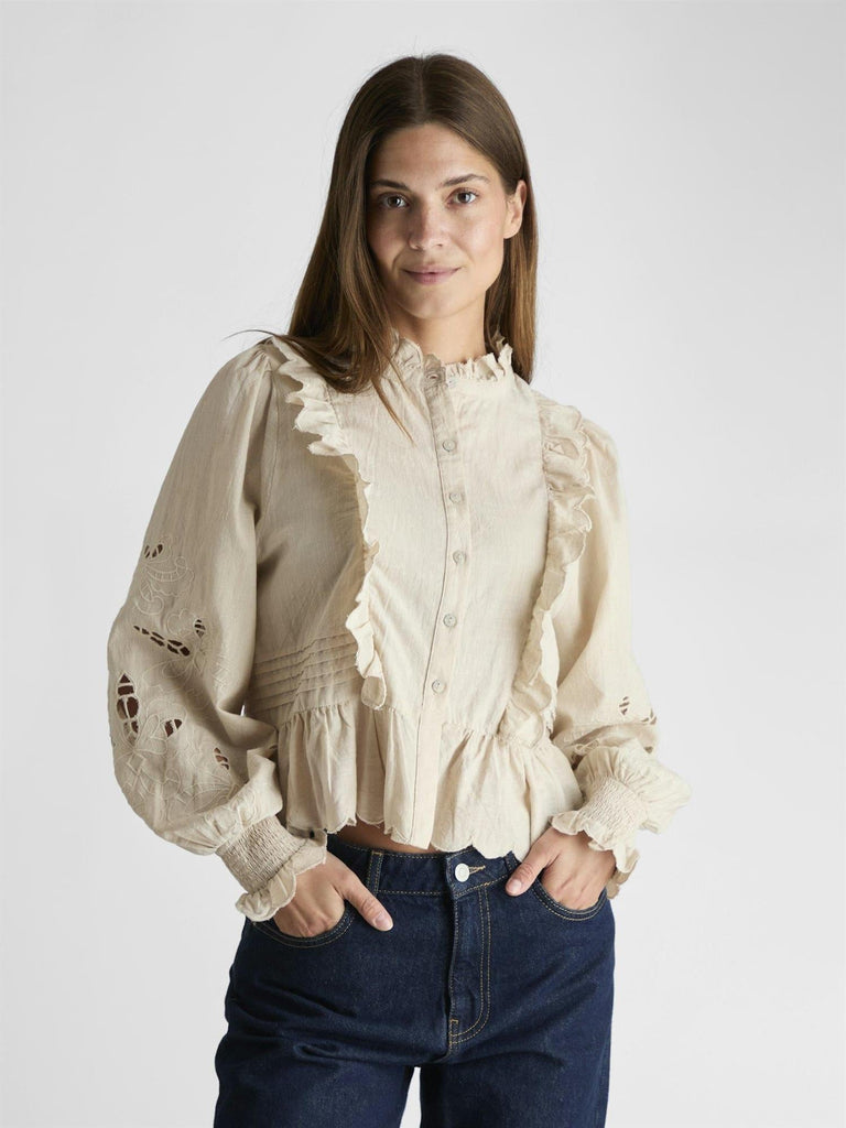 Petrine embroidery blouse-Bluser-Neo Noir-Aandahls