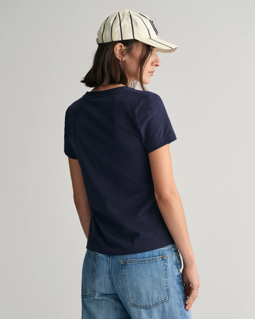 Reg shield ss v-neck-T-shirt-Gant-Aandahls