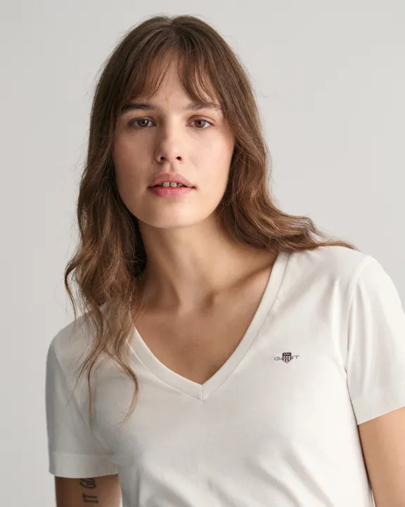 Reg shield ss v-neck-T-shirt-Gant-Aandahls