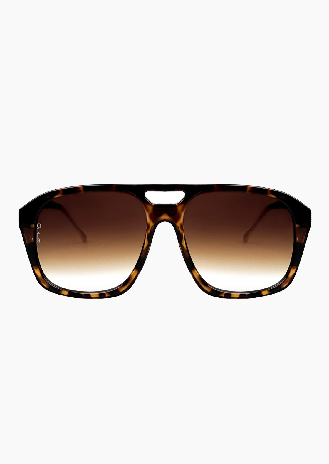 Reina-Accessories-Otra Eyewear-Aandahls