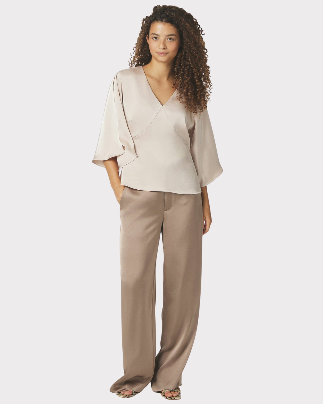 Remana Heavy Sateen Blouse-Overdel-Neo Noir-Aandahls