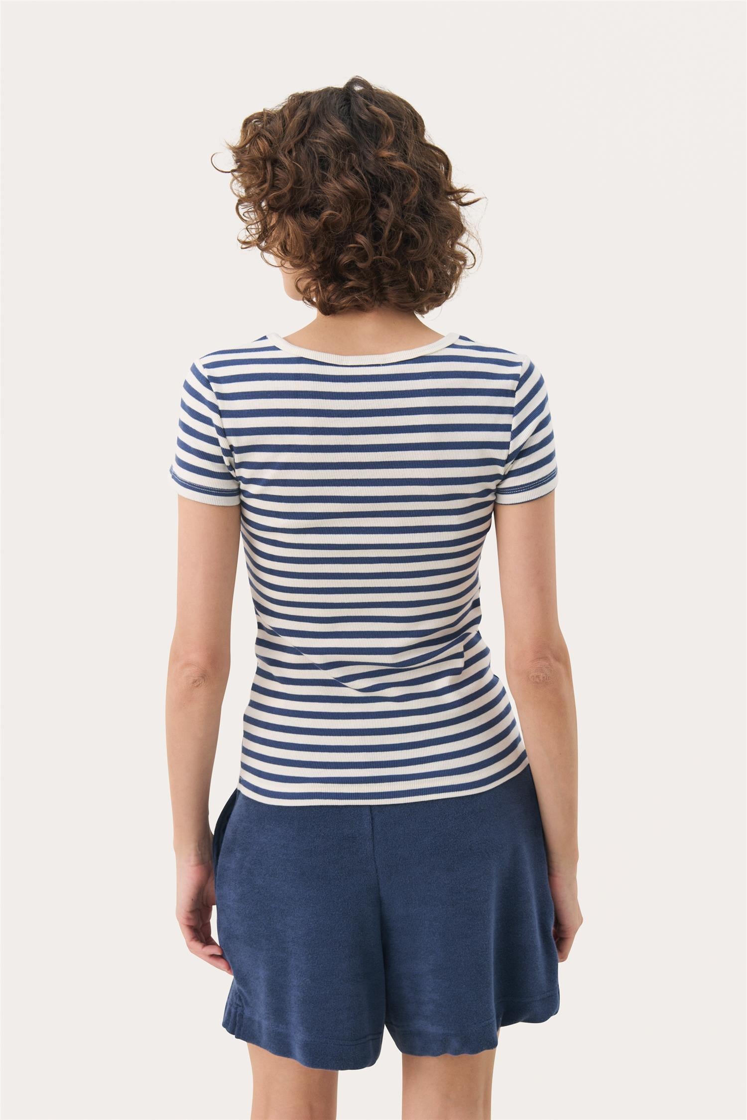 RochellePW TS-T-shirt-Part Two-Aandahls