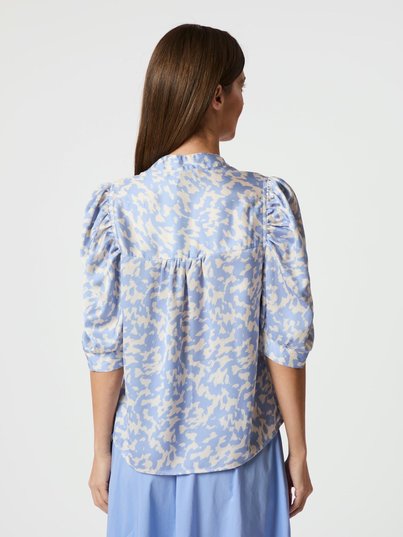 Roella Graphic Fade Blouse-Overdel-Neo Noir-Aandahls